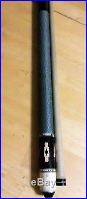 Retired Vtg McDermott D-10 Preowned Original Pool Cue 1984-1990 With Soft Case