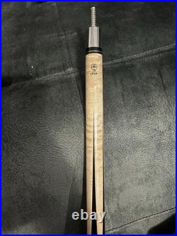 Star S9 by McDermott Pool Billiard Cue. Excellent Condition! Brand New Tip