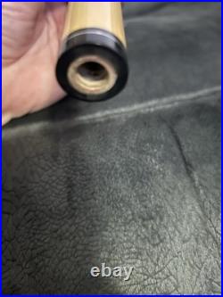 Star S9 by McDermott Pool Billiard Cue. Excellent Condition! Brand New Tip