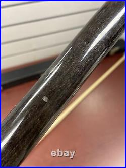 VTG Genuine by McDermott Grey Pool Cue & Unbranded Case