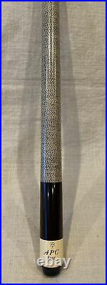 Vintage C Series McDermott Pool Cue with WHITTEN Carrying Case, Excellent