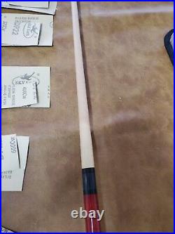 Vintage McDermott Red Maple Birdseye 2 Piece Pool Cue Wrapped withSoft Case