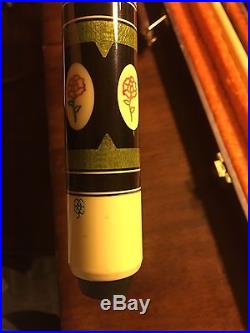 Vintage Rare Retired McDermott D-23'Rose' Pool Cue with Floating Points