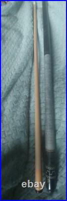 Vintage Retired McDermott M7-02 Pool Cue